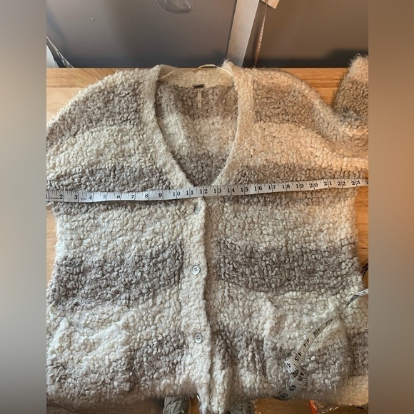 Free People Marshmallow Sweater Cardigan Ivory/Grey Size XS - Picture 13 of 14
